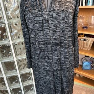 Banana Republic Black and Gray Knit Sweater